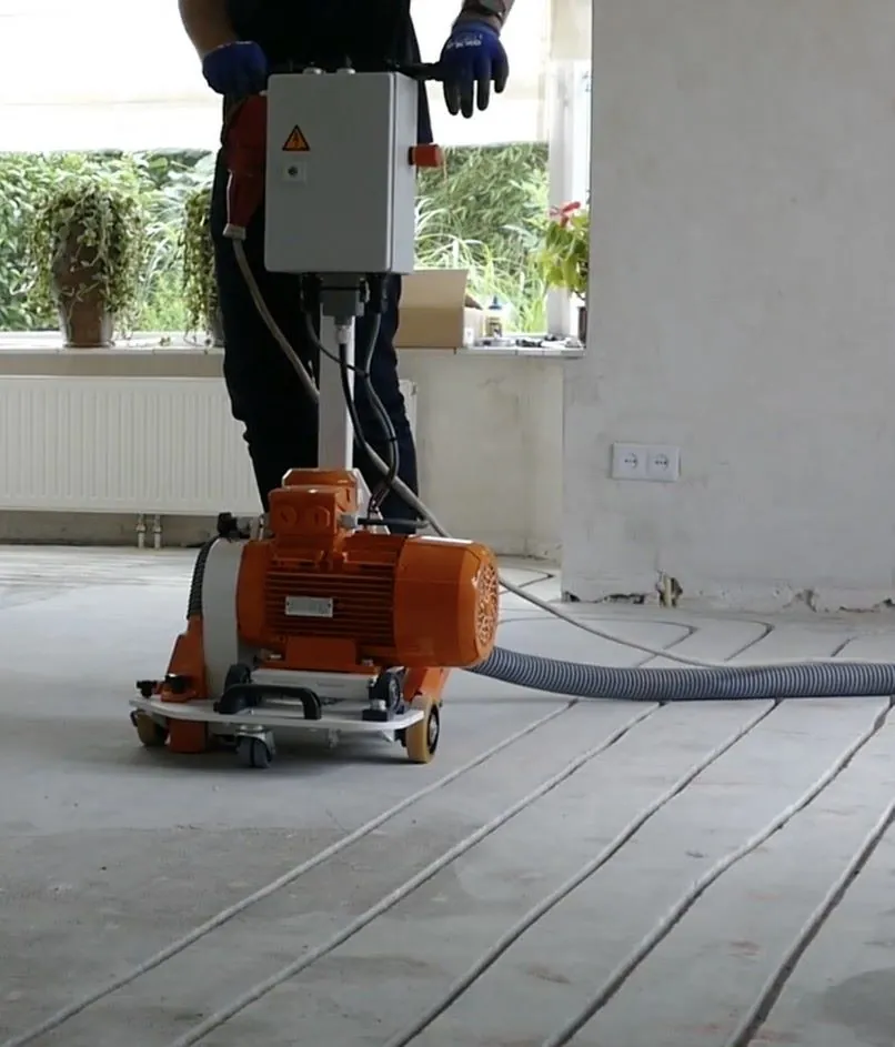 Plancher chauffant fraisé dans le gypse : une solution de faible épaisseur