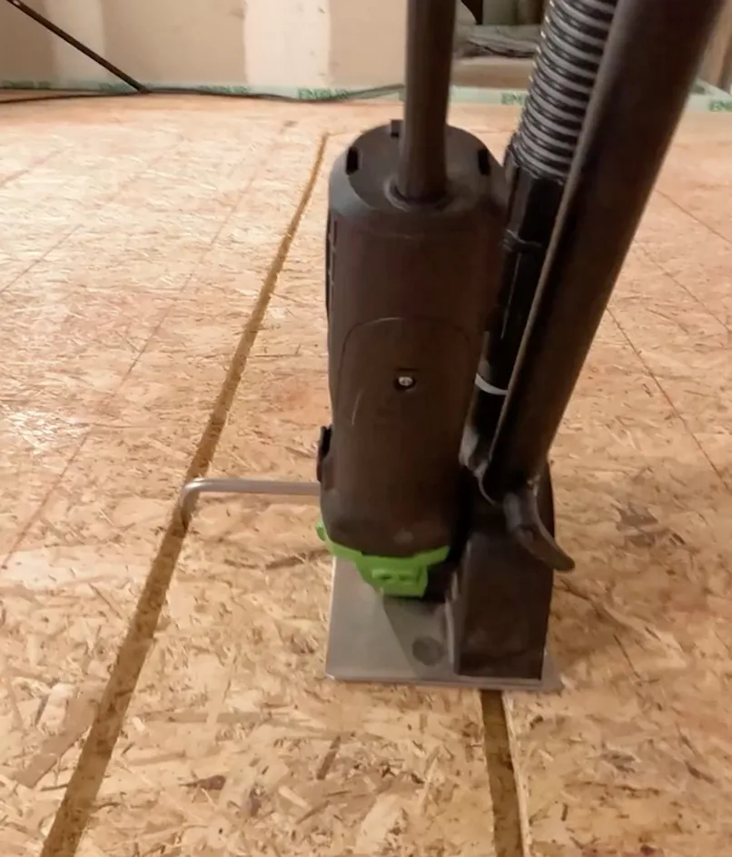 Plancher chauffant fraisé sur OSB 22mm, à tous les étages